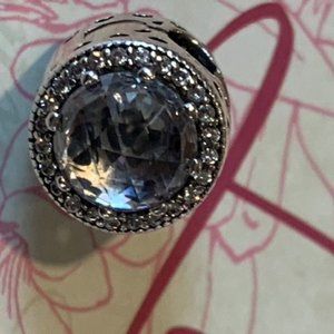 PANDORA Radiant Hearts Clip, Clear CZ